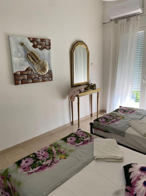 Nefeli Β1 Apartment Thebes Dış mekan fotoğraf
